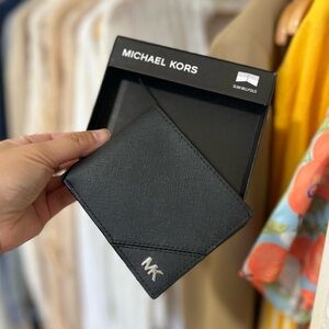 MICHAEL KORS Slim Bifold Men’s Wallet
